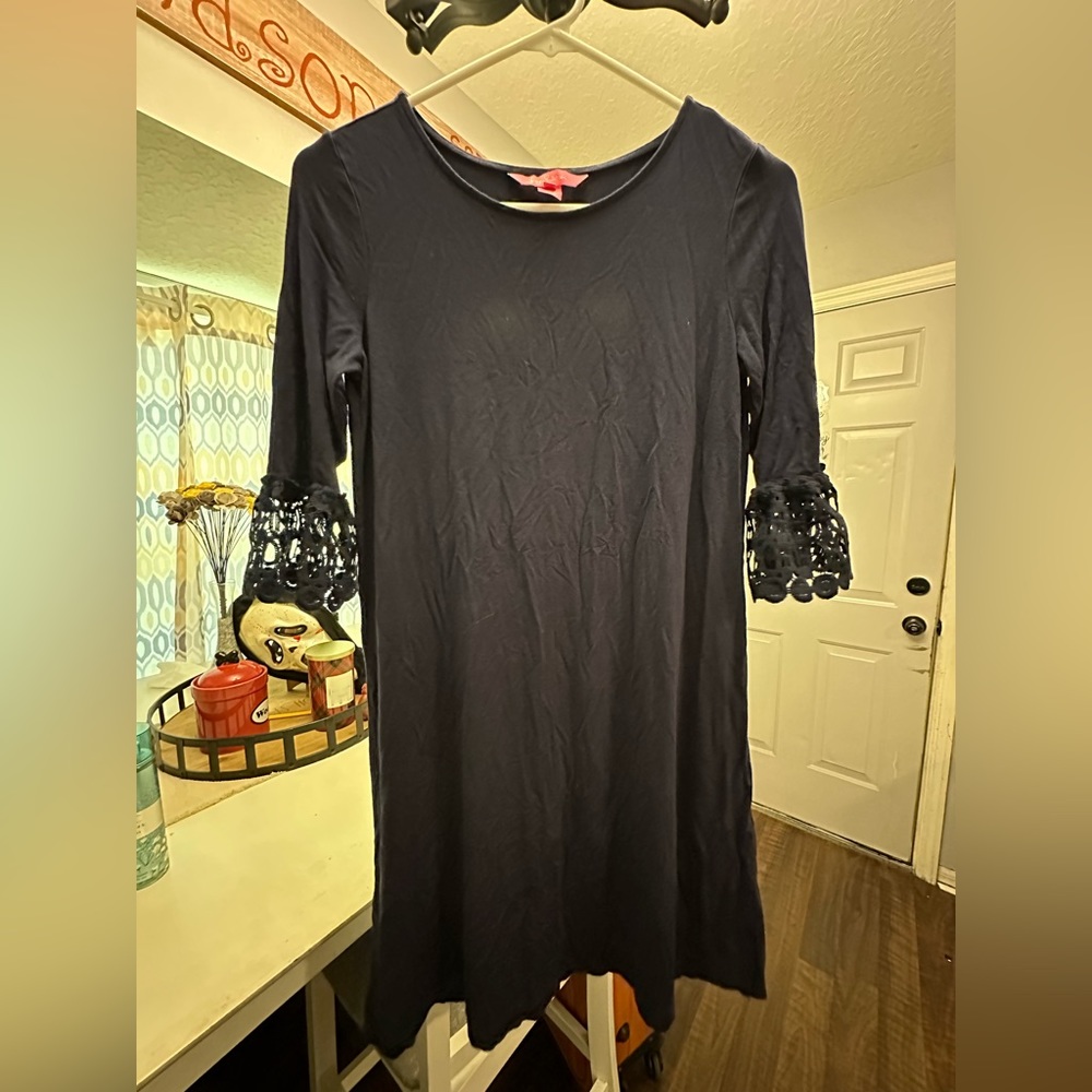 Size small